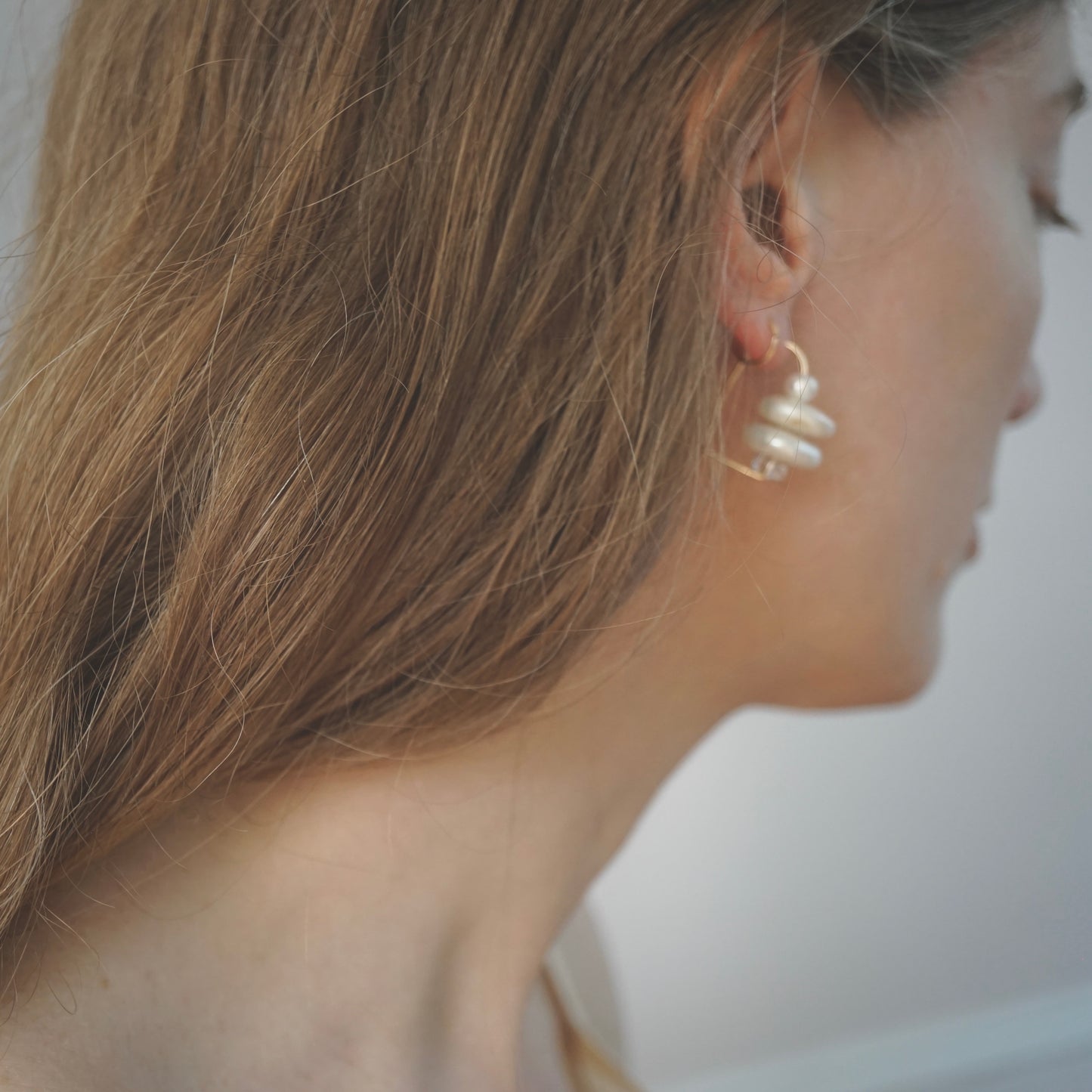 pearl cairn earrings